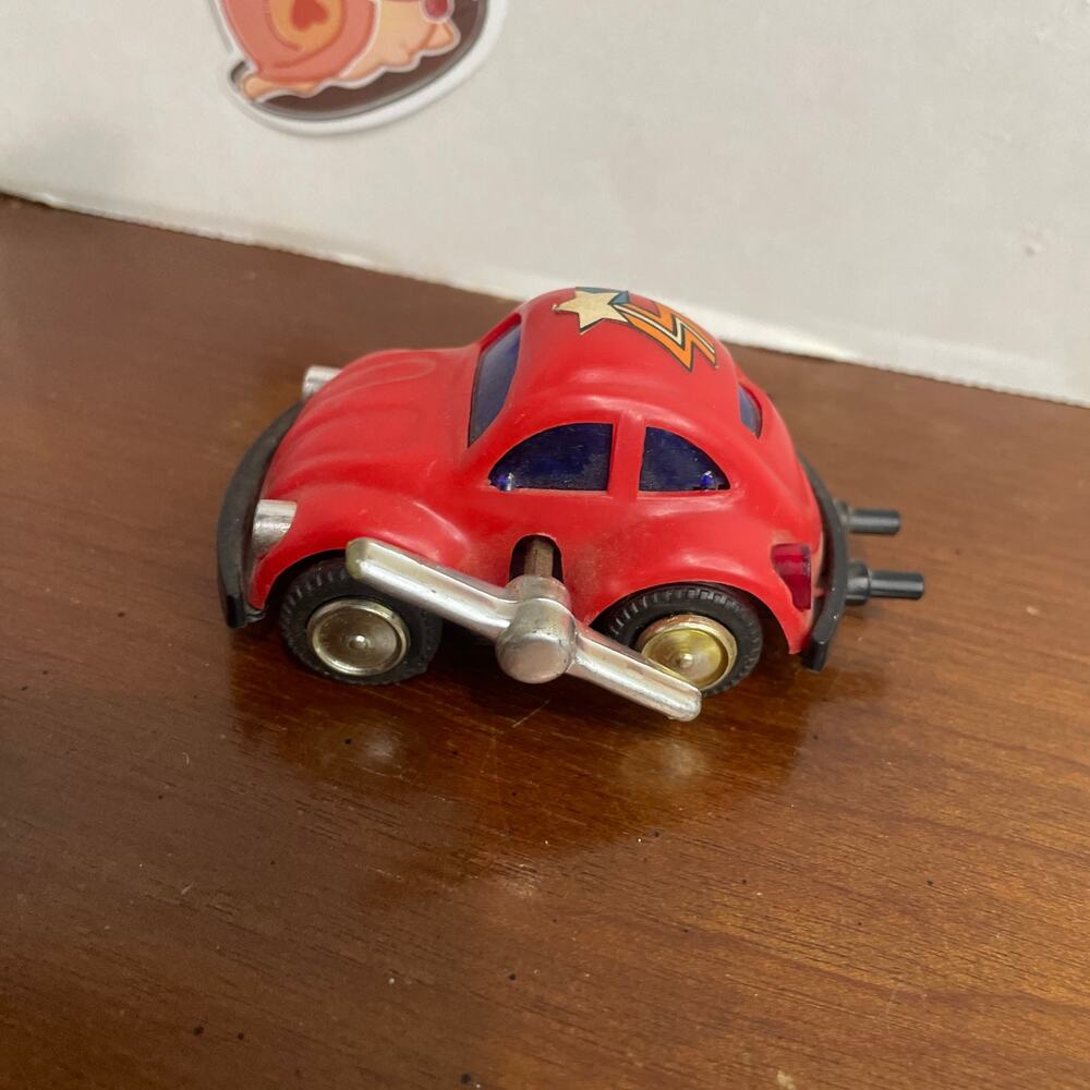Plastic Vw Volkswagen Beetle Red Wind Up